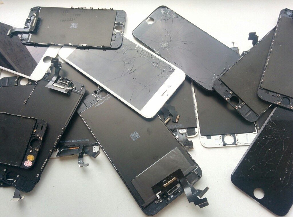разбилось стекло iphone 6