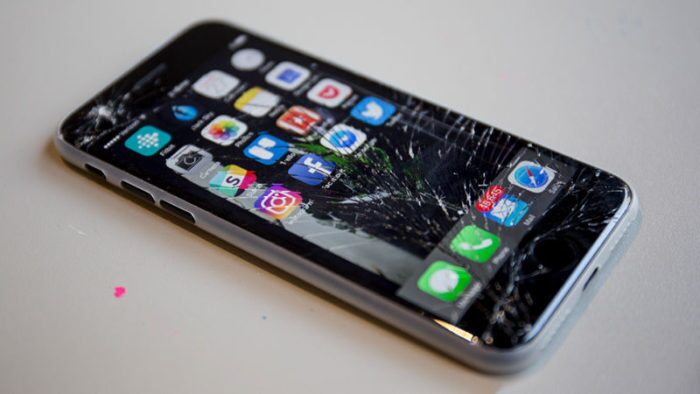 Замена стекла iphone 7 круглосуточно в Москве.