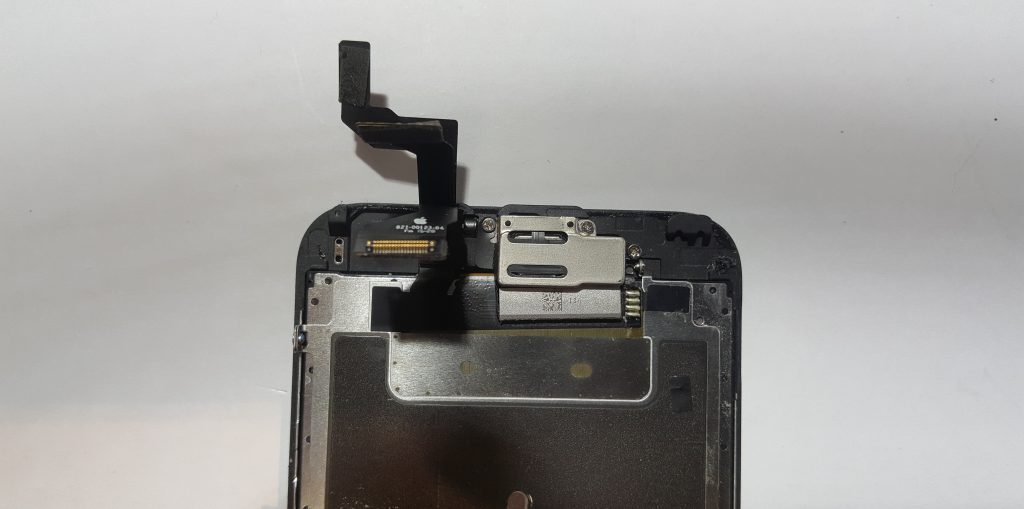 Передний шлейф 6s и слуховой динамик под крышечкой Передний шлейф 6s и слуховой динамик под крышечкой