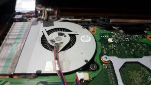 Чистка ноутбука Toshiba