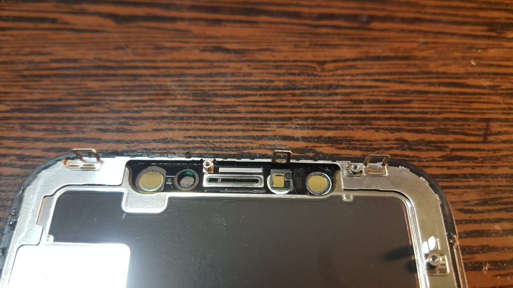 Сетка слухового динамика iPhone XS Max