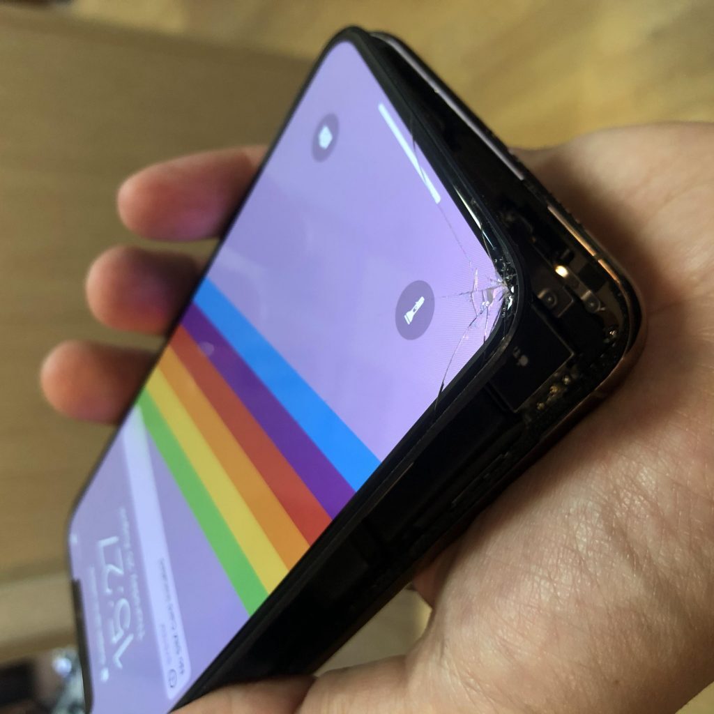 Ремонт iPhone 11` Pro Max с выездом