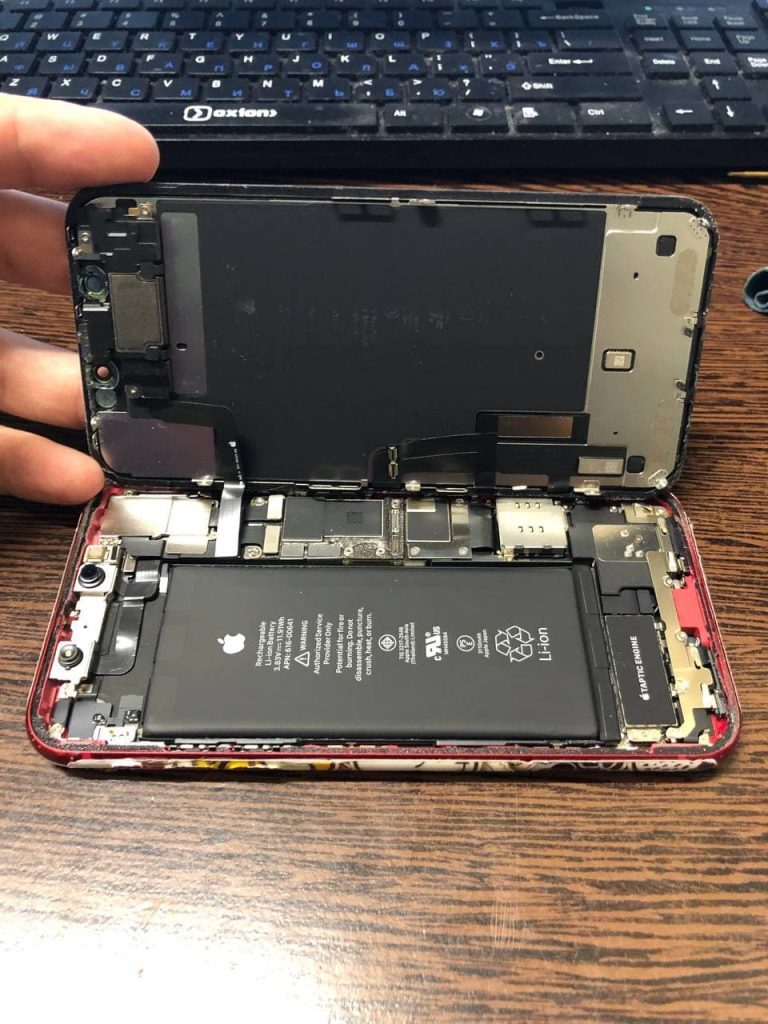 Разбор iPhone 11