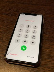 Замена экрана iPhone 11