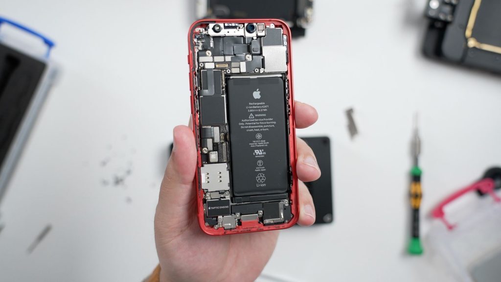 Ремонт iPhone 12 mini в Москве